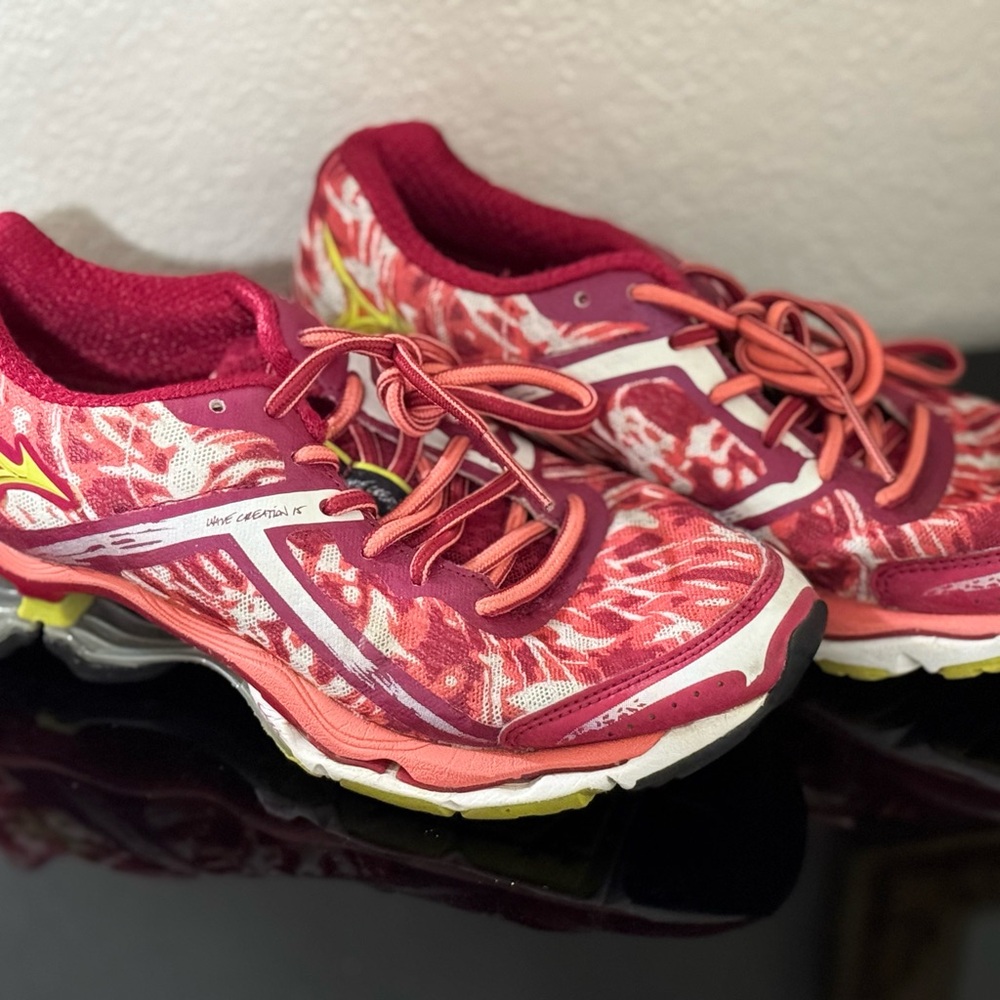 Wmns Wave Creation 15 'Cerise Sugar Coral'